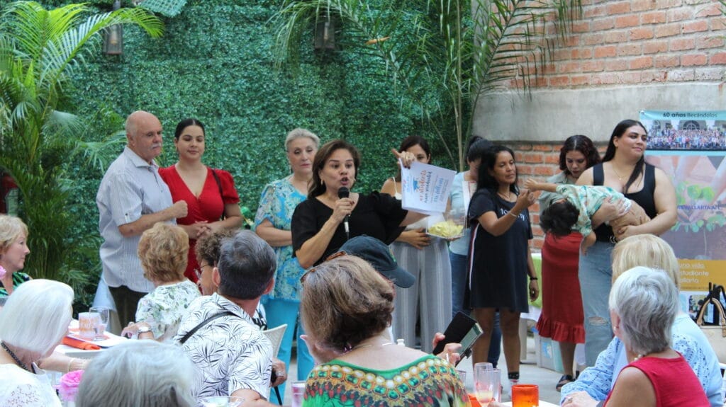 becas.vallarta.IMG 2894